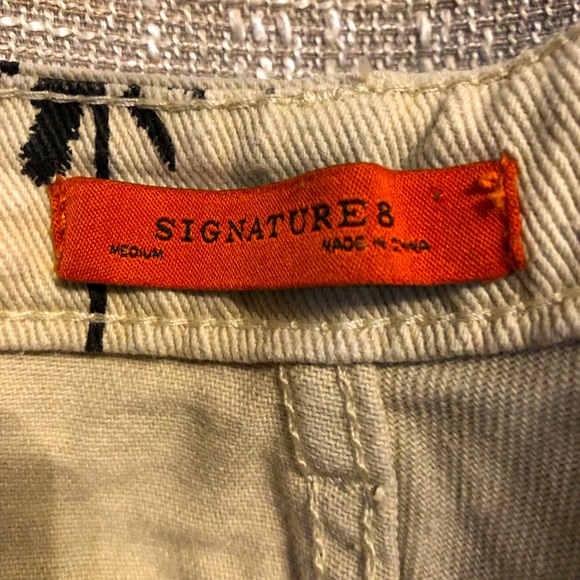 Signature8 Palm Tree Shorts, Black and Tan - Size Medium - Picture 3 of 6